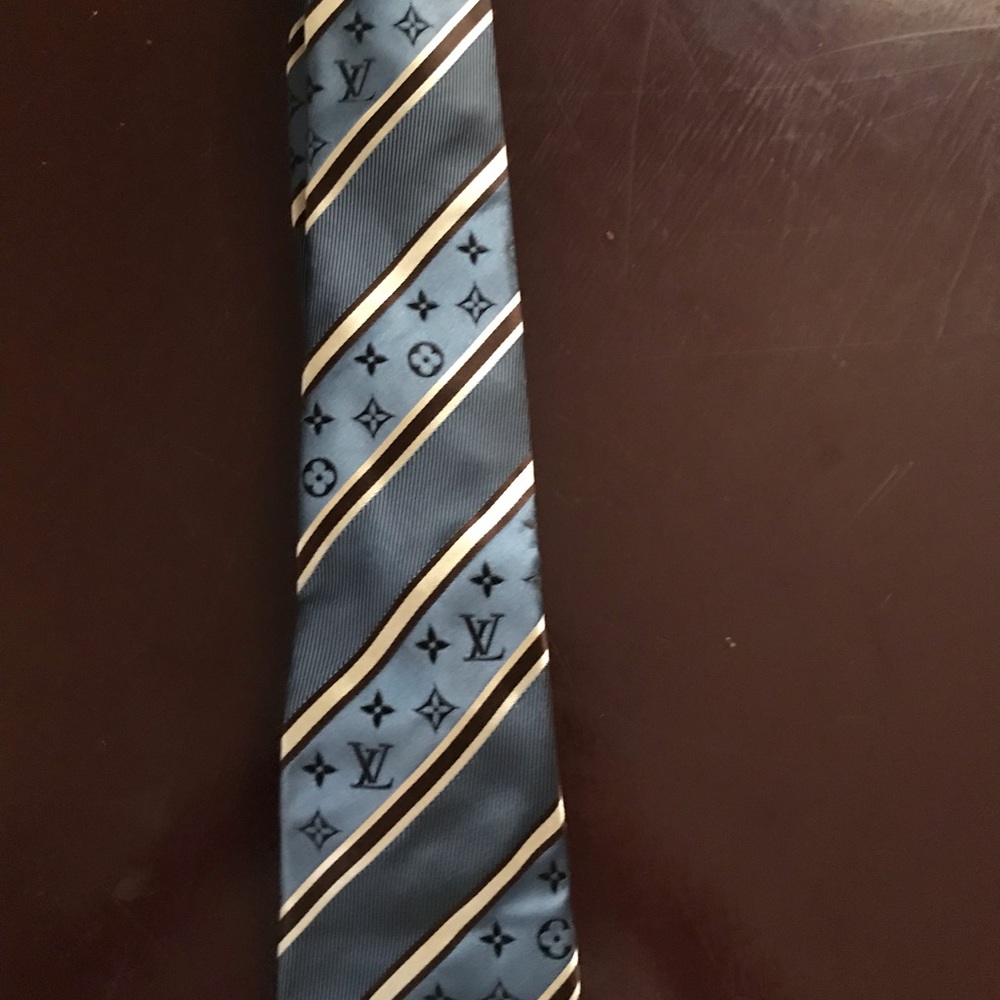 3 Men’s ties or individually - Picture 5 of 6